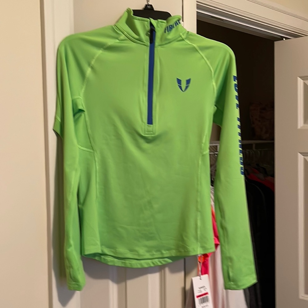 Women 1/2 pull over